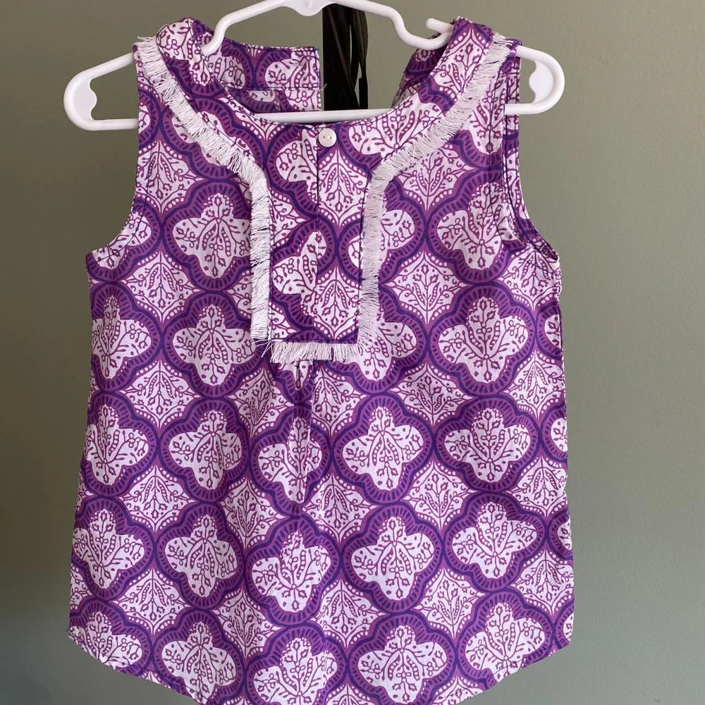 Girl's Carter's Top Size 4T - NWOT